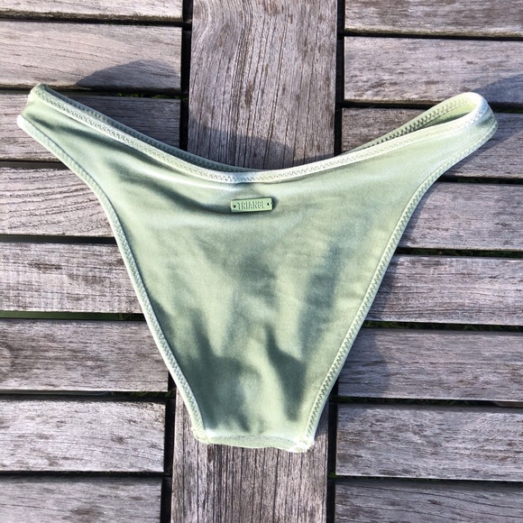 Triangl Velvet Bikini Size XXSmall⚡️SOLD - Picture 5 of 8